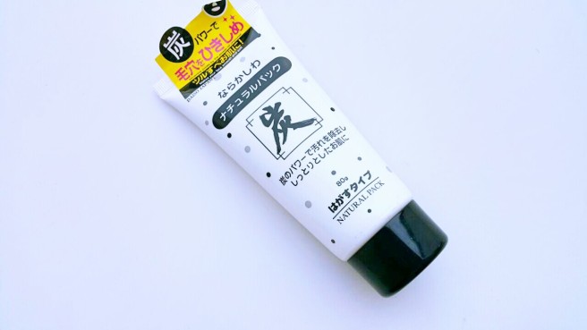 Daiso Japan Natural Pack with charcoal - review